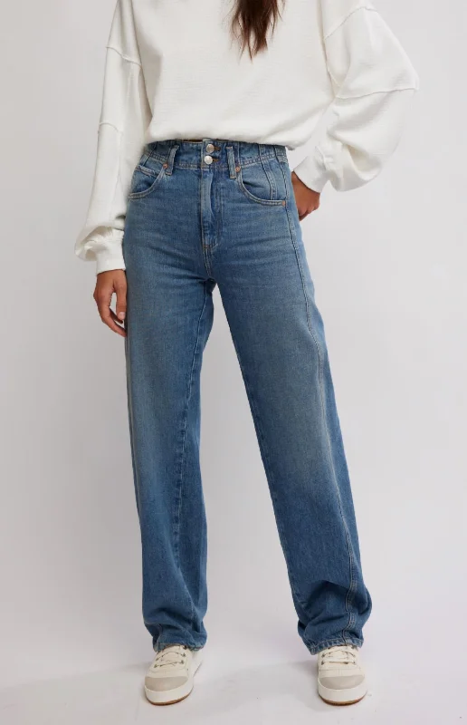 Women's Luxury Garments Aster Straight Jean In Swarm