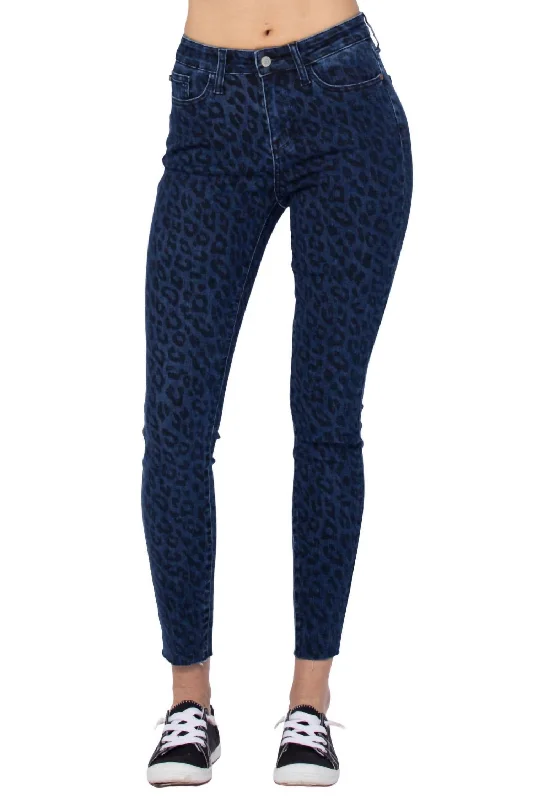 Women's Classic Attire Cheetah Print Skinny Jean In Medium Blue