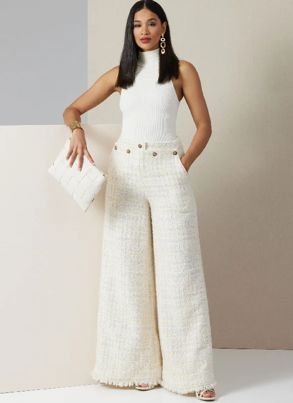 Online Clothing Boutiques Vogue Shorts & Trousers V2034