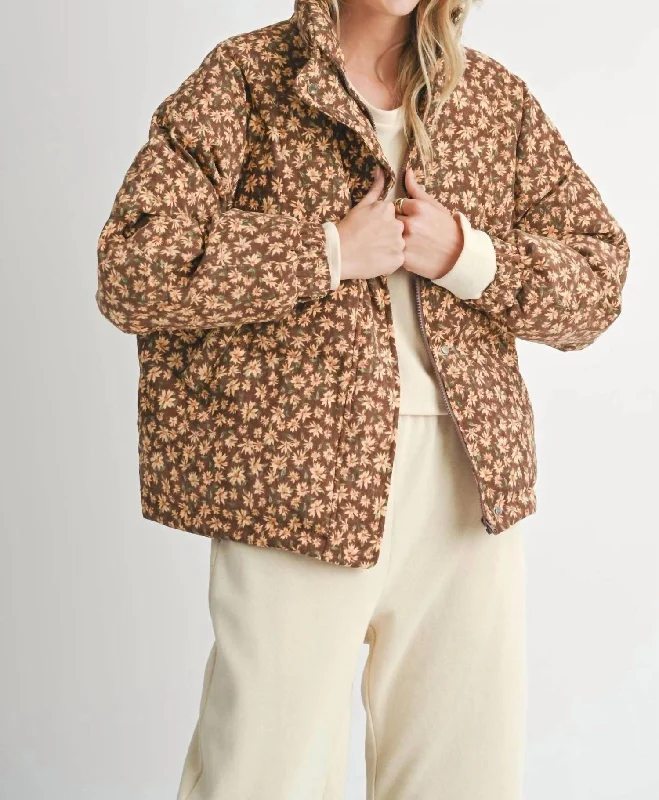 Women's Travel Outfit Set Nature's Best Quilted Puffer Jacket In Brown