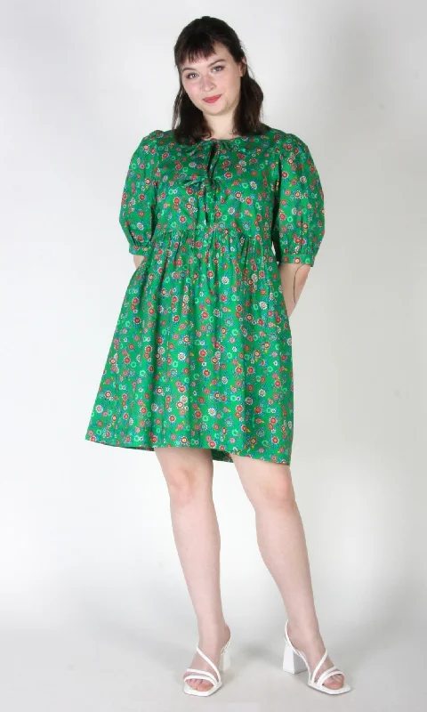 Versatile Wardrobe Essentials Corvid Dress - Straw Flower