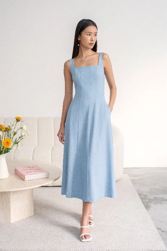 Women's Clothing Outfit Set Kimberly Denim Panel Dress in Light Denim