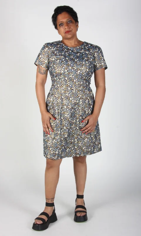 Chic & Cozy Collection Engoulevent Dress - Countess