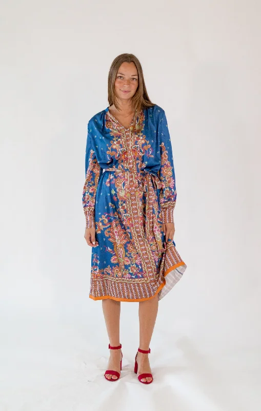 Fresh Styles, Fresh Deals SILKY PAISLEY DRESS WITH BELT