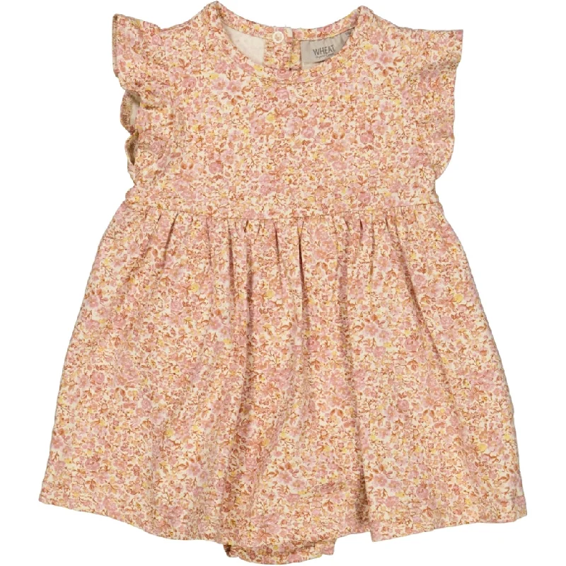 Chic Styles, Sharp Prices Dress Suit Josefine