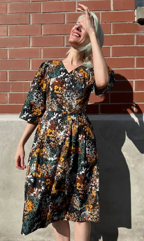 Women's Everyday Garments Chestnut Bunting Dress - Everlasting