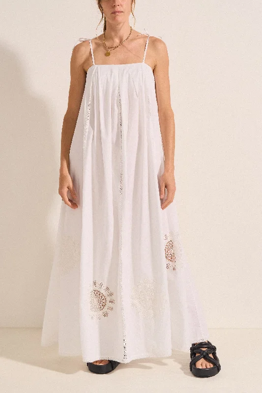 Women's Romantic Outfit Nisus White Cotton Poplin Dress