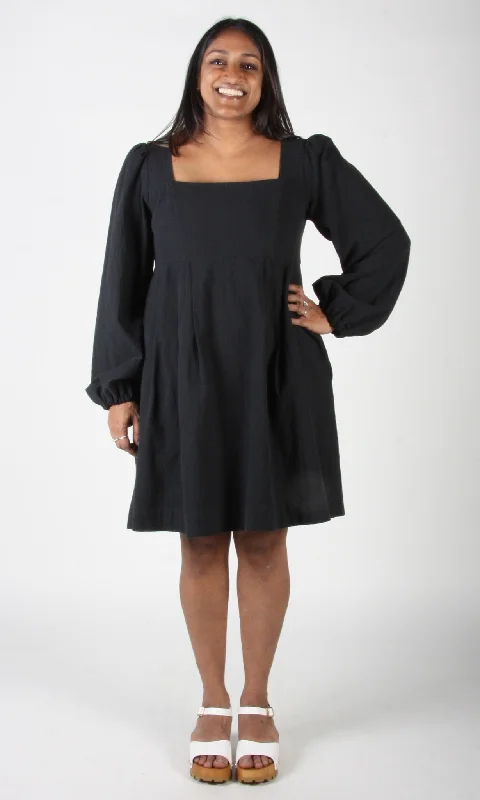 Sleek Design Marlinspike Dress - Black