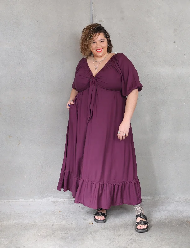 Women's Plus-Size Casual Outfit Zoe Dress Short Sleeve - Aubergine