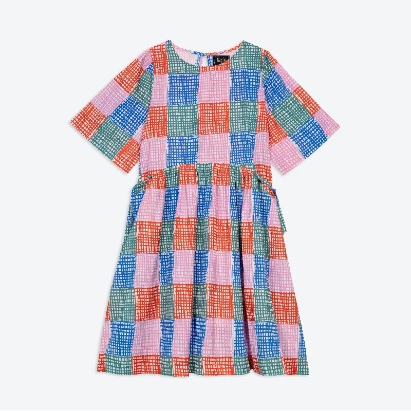 Chic Trends For The Fashion Savvy Lowie Grid Check Dress