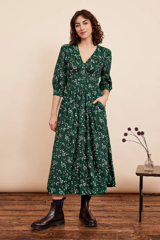Plus-Size Women's Garments Amelia Woodland Walk Dress