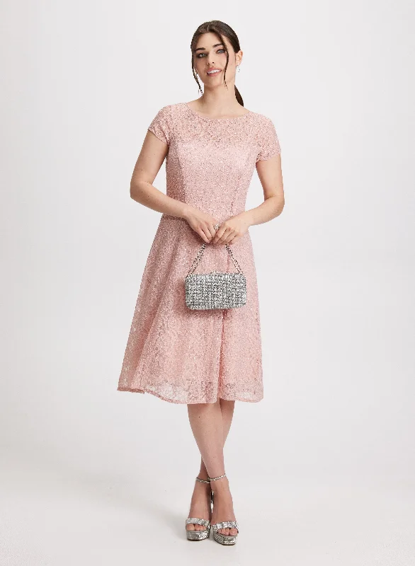 The Ultimate Fashion Sale – Stylish Looks For Less Lace Detail Dress