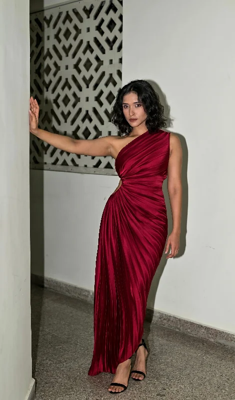 Chic Women's Clothing for Work and Travel Precious dreams - burgundy satin asymmetric dress
