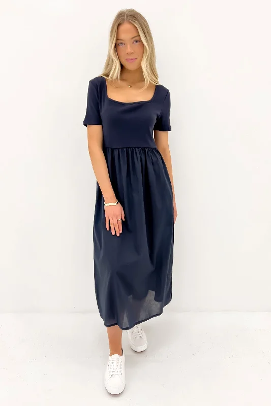 Latest Trends Ella Dress Navy