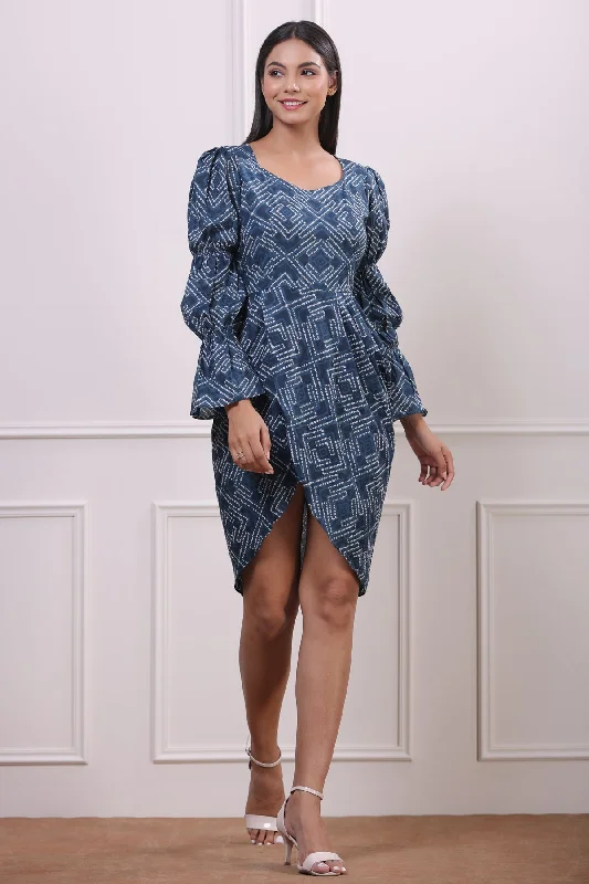 Classic Women's Clothing Styles Abstract Shibori on Blue Dress