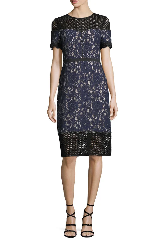 Women's Comfortable Garments Black & Navy Aknar Lace Dress