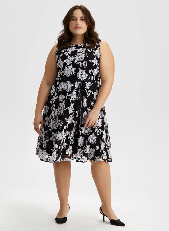 Must-Have Women's Fashion At The Lowest Prices Floral Print Ribbon Belt Dress