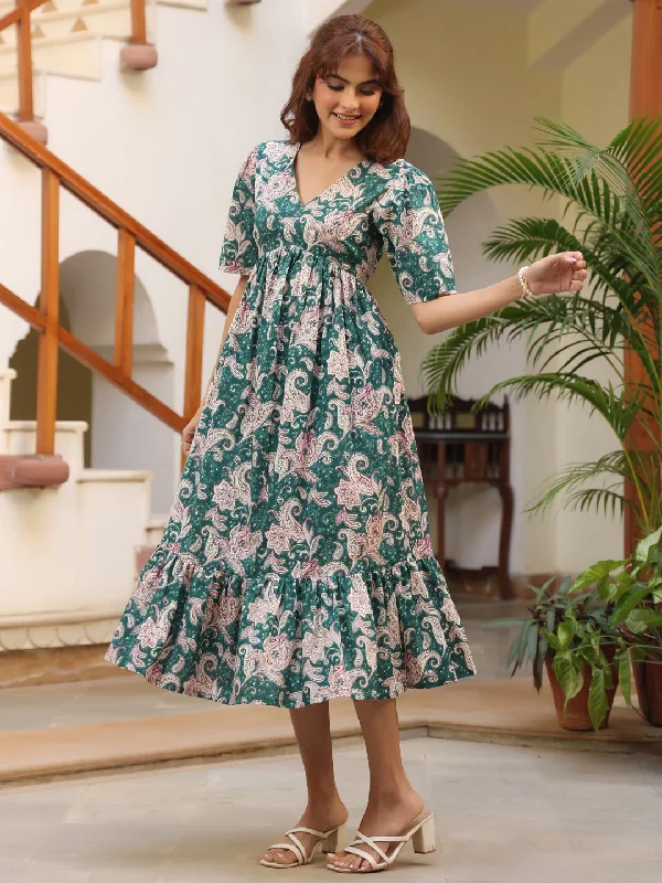Women's Fashion Hotspots Green Pure Cotton Printed Floral Tiered Dress