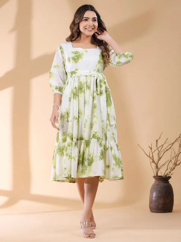 High Street Women's Fashion for Trendy Shoppers White & Green Pure Cotton Tie & Dye Tiered Dress
