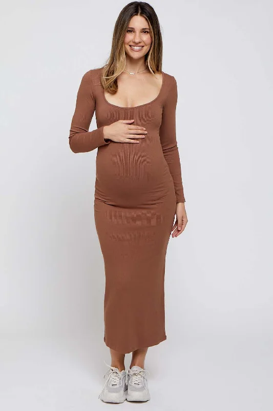 Mocha Ribbed Scoop Neck Maternity Midi Dress