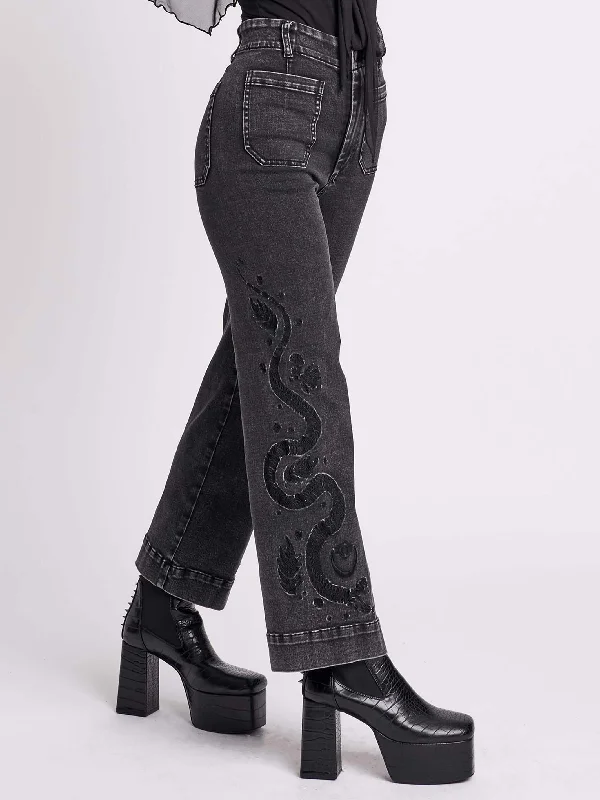 Women's Holiday Clothing Distressed Embroidered Jeans