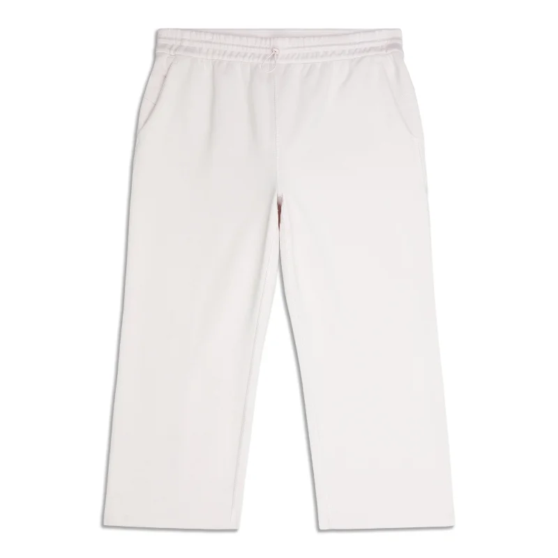 Softstreme High-Rise Straight-Leg Cropped Pant - Resale